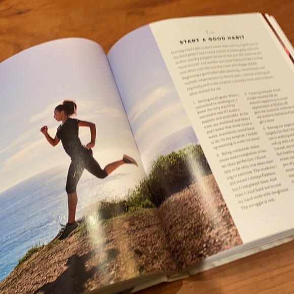 Hardcover “The Year of Cozy” by Adriana Adarme - Picture 11 of 15